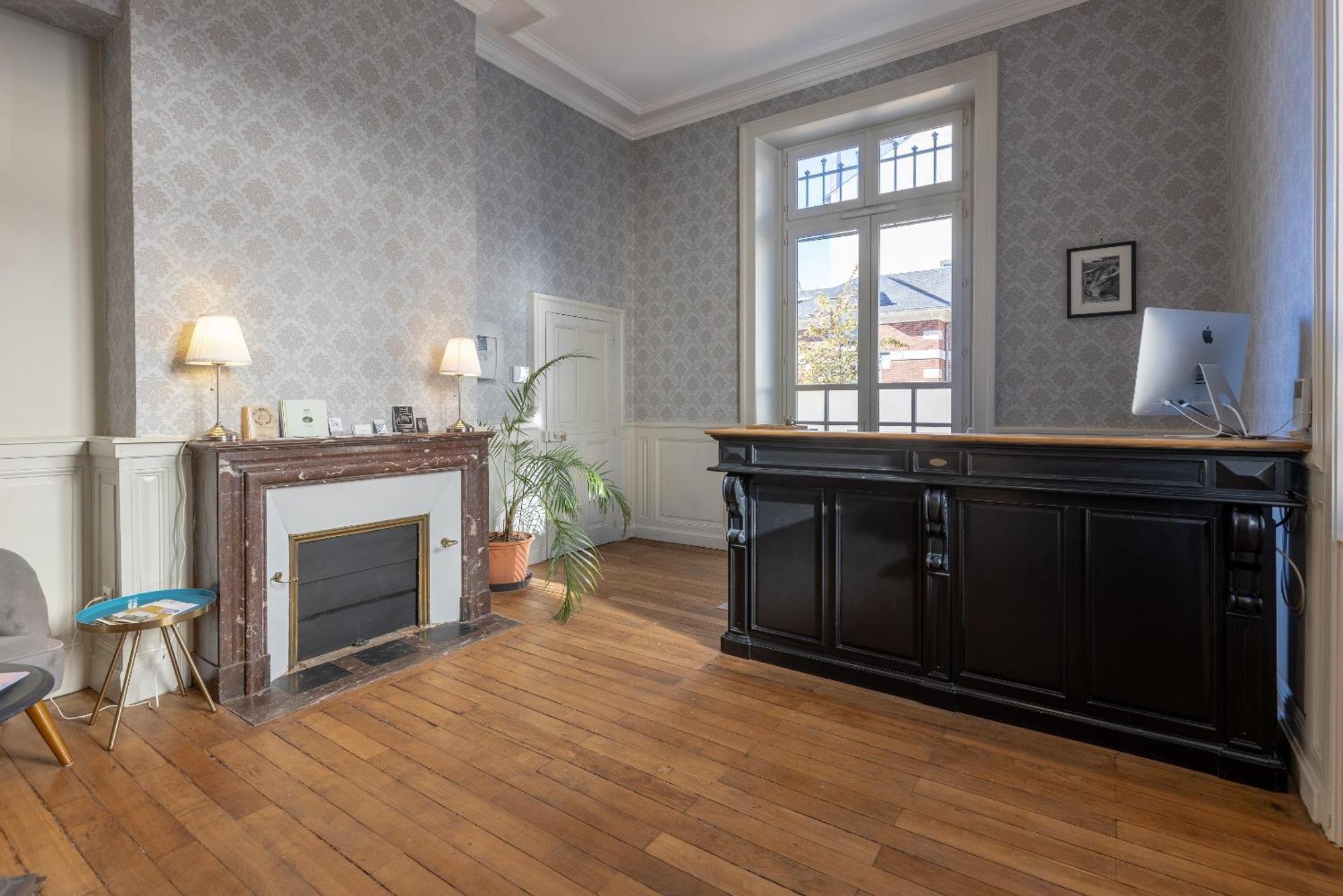 La Maison Blanche - Apparthotels De Charme Chic & Cosy A 350M Du Coeur De Ville De Limoges - Acces Autonome Ngoại thất bức ảnh