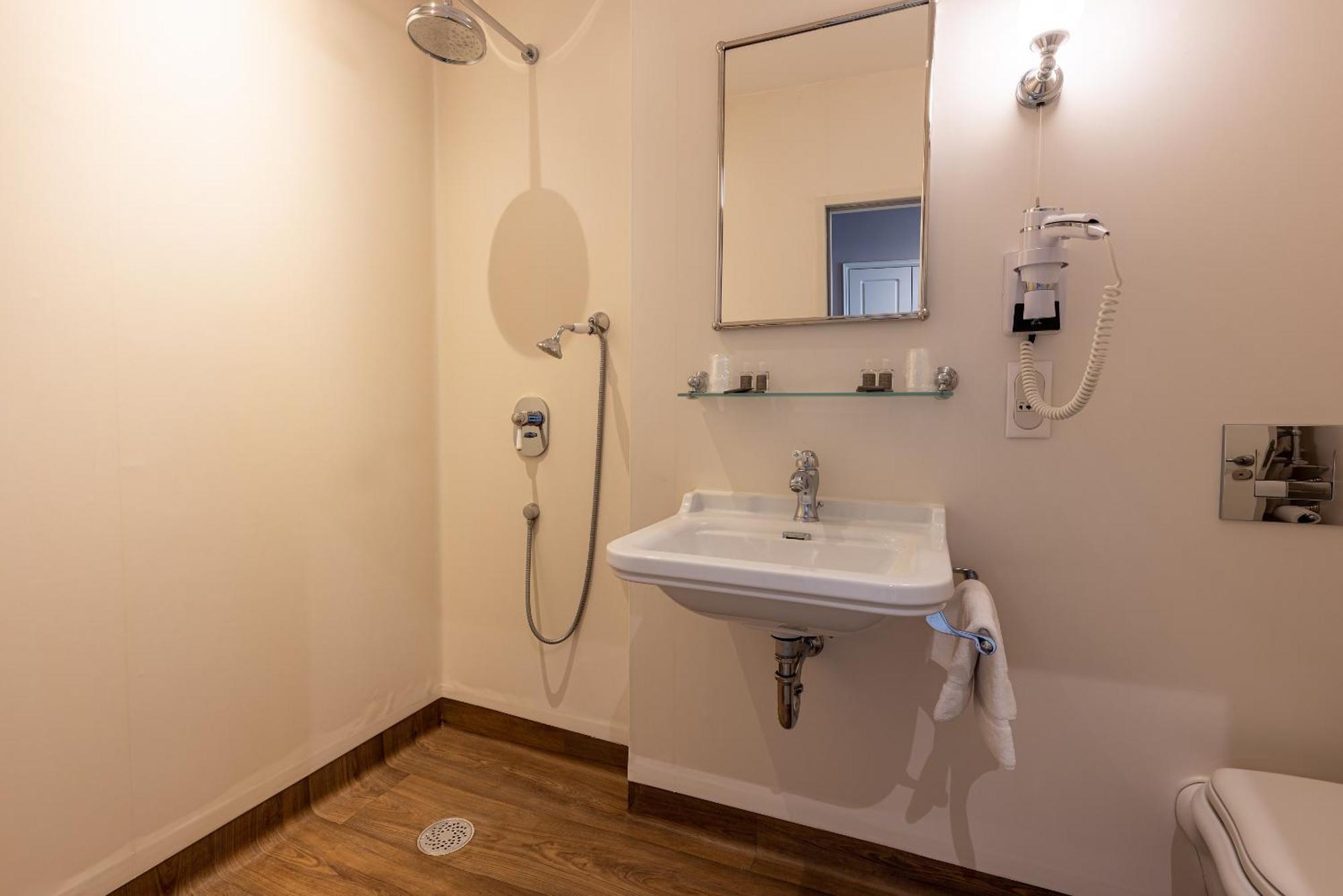 La Maison Blanche - Apparthotels De Charme Chic & Cosy A 350M Du Coeur De Ville De Limoges - Acces Autonome Phòng bức ảnh